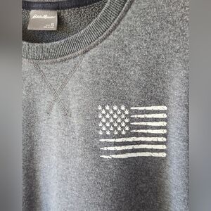 🌬️Eddie Bauer Men’s XL Gray Crewneck Sweatshirt - American Joint Flag Graphic🌬